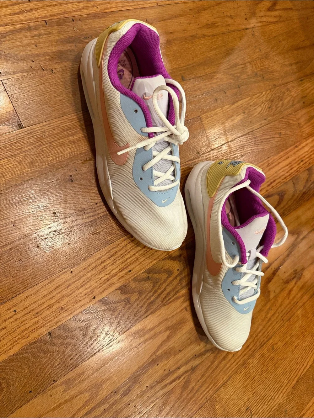 Nike breathable white